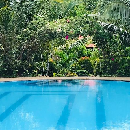 Hotel Italian Guest Trincomalee Exterior foto