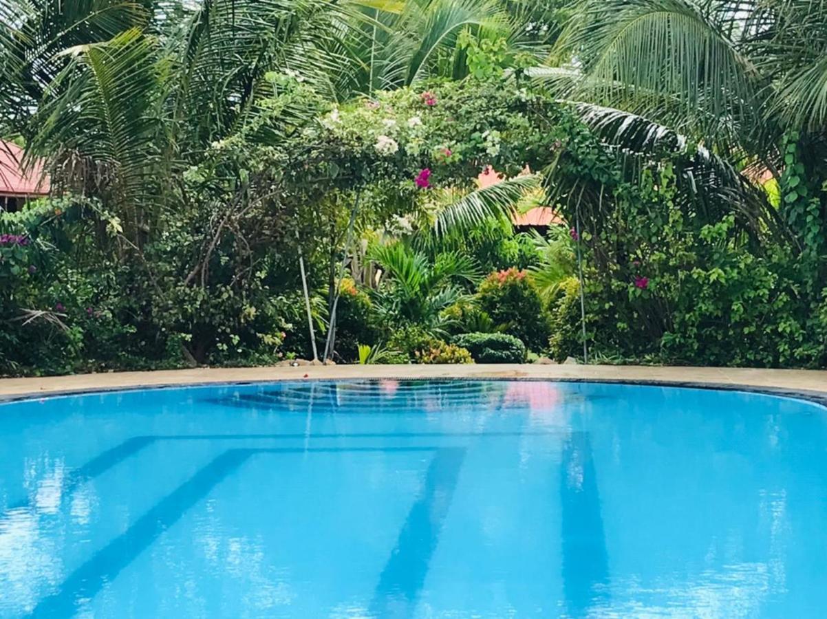 Hotel Italian Guest Trincomalee Exterior foto