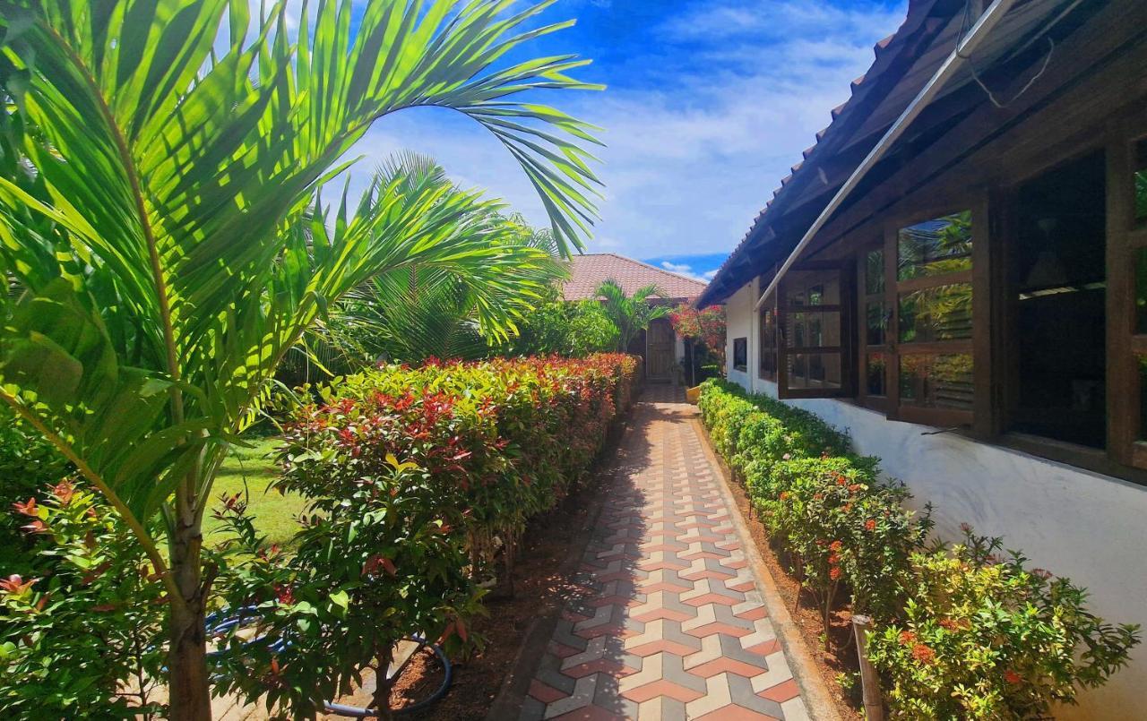 Hotel Italian Guest Trincomalee Exterior foto