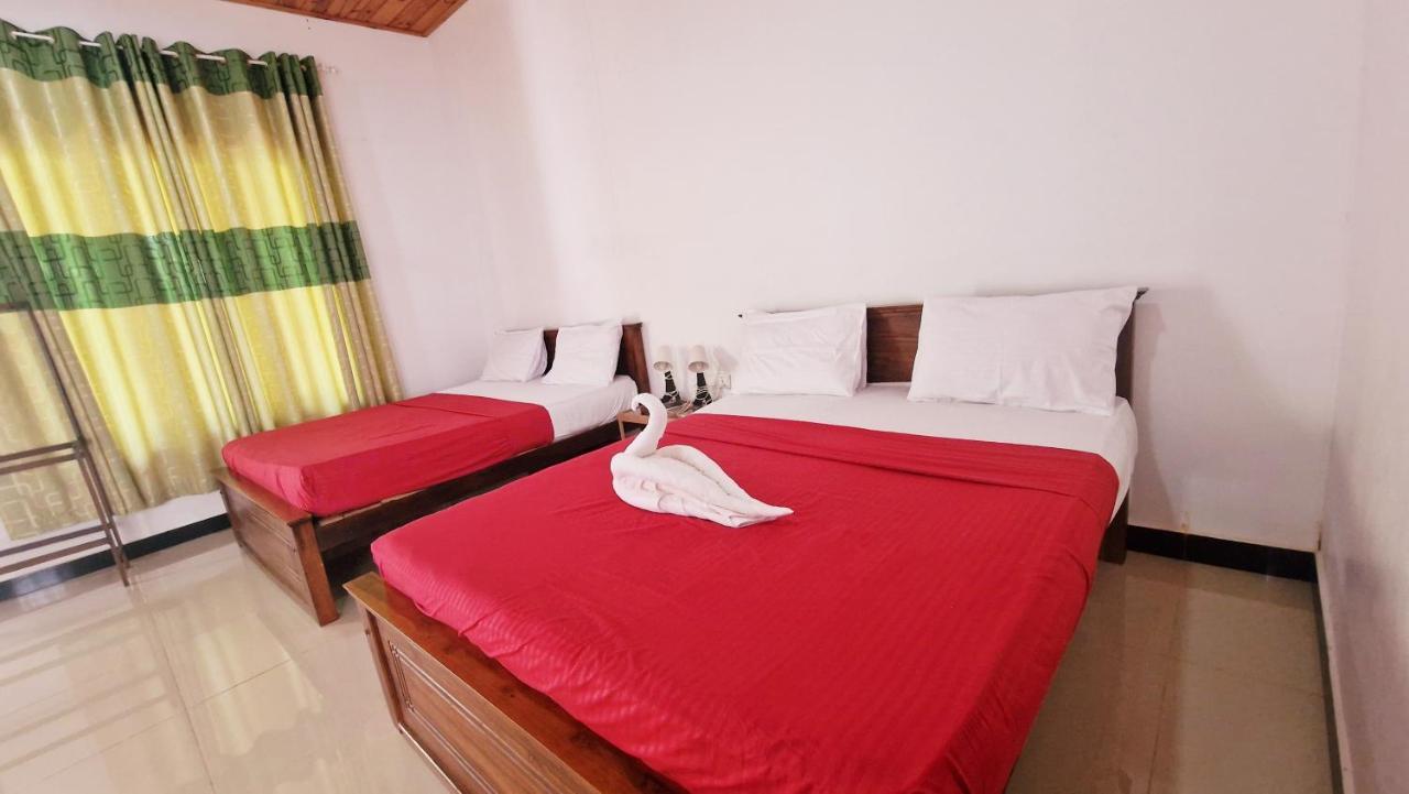Hotel Italian Guest Trincomalee Exterior foto